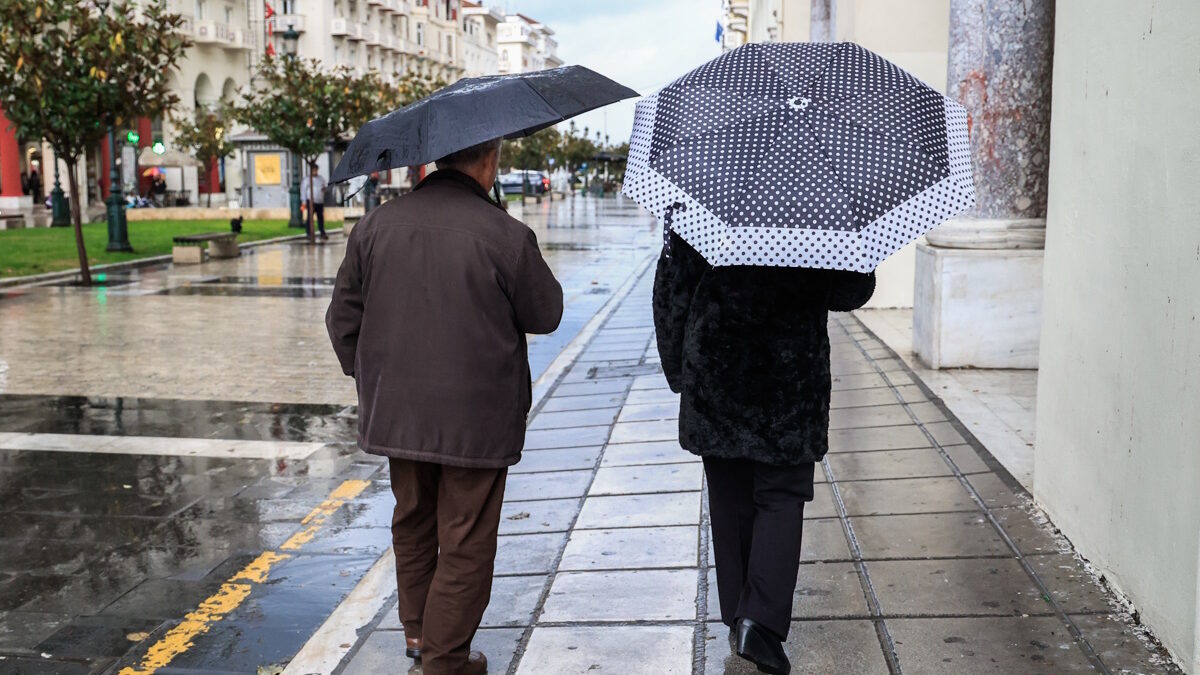 Βροχή στην Θεσσαλονίκη, Σάββατο 30 Νοεμβρίου 2024. 
(ΓΙΩΡΓΟΣ ΚΟΝΤΑΡΙΝΗΣ