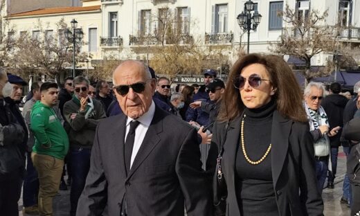 Βασίλης Κωνσταντίνου για Μίμη Δομάζο: «Ήσουν πηγή έμπνευσης για χιλιάδες αθλητές, ένας μύθος που κόσμησε τα ελληνικά γήπεδα»