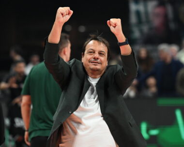 ΑΝΤΩΝΗΣ ΝΙΚΟΛΟΠΟΥΛΟΣ