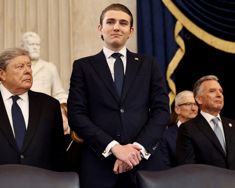 Τι ψιθύρισε τελικά ο Μπάρον Τραμπ στον Τζο Μπάιντεν στην ορκωμοσία Τραμπ: Η αποκάλυψη που βάζει τέλος στα σενάρια