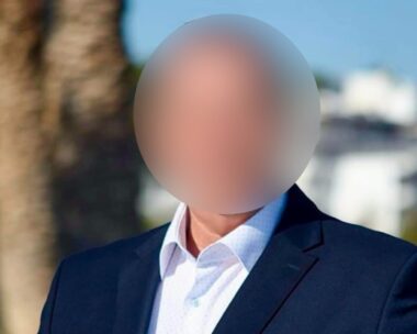 «Μου την έστησαν» λέει στο newsit.gr ο σύμβουλος δημάρχου της παραλιακής που συνελήφθη για εκβίαση
