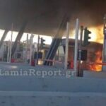 Θήβα: Οδηγός ετοιμαζόταν να πληρώσει τα διόδια και το αυτοκίνητό του άρπαξε φωτιά