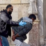 Ηράκλειο: Προθεσμία πήραν η 26χρονη και ο 44χρονος για την κακοποίηση του 3χρονου – Οργισμένο πλήθος ξέσπασε σε αποδοκιμασίες