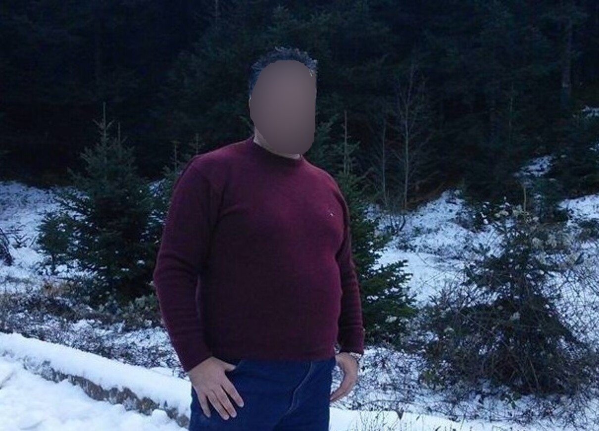 Άλιμος: «Δεν είχαμε ολοκληρωμένη σεξουαλική επαφή, εγώ τον πίεζα να βρεθούμε», είπε η μαθήτρια για τον καθηγητή της