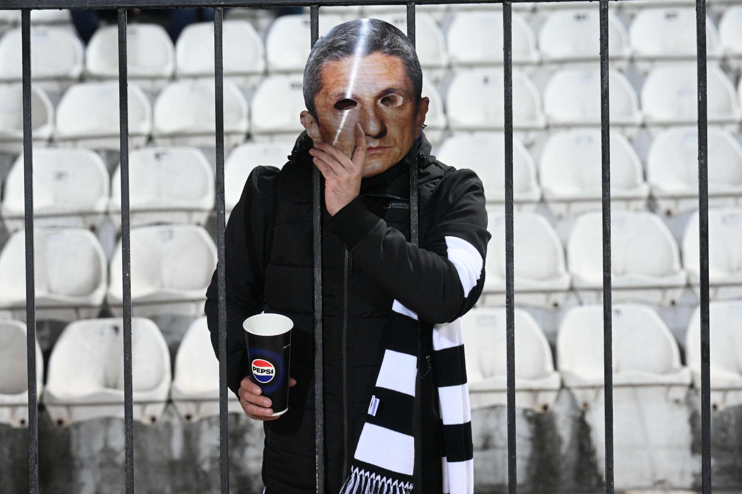 ΑΝΤΩΝΗΣ ΝΙΚΟΛΟΠΟΥΛΟΣ