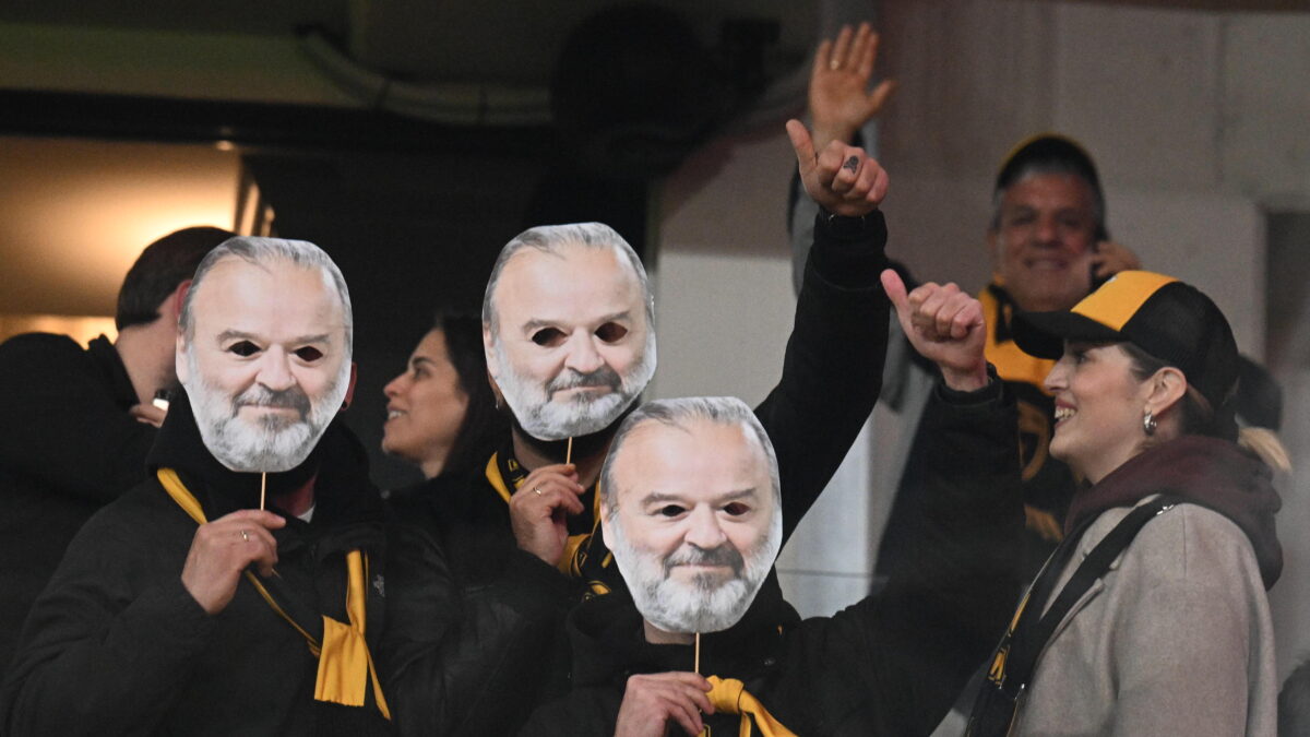 ΑΝΤΩΝΗΣ ΝΙΚΟΛΟΠΟΥΛΟΣ