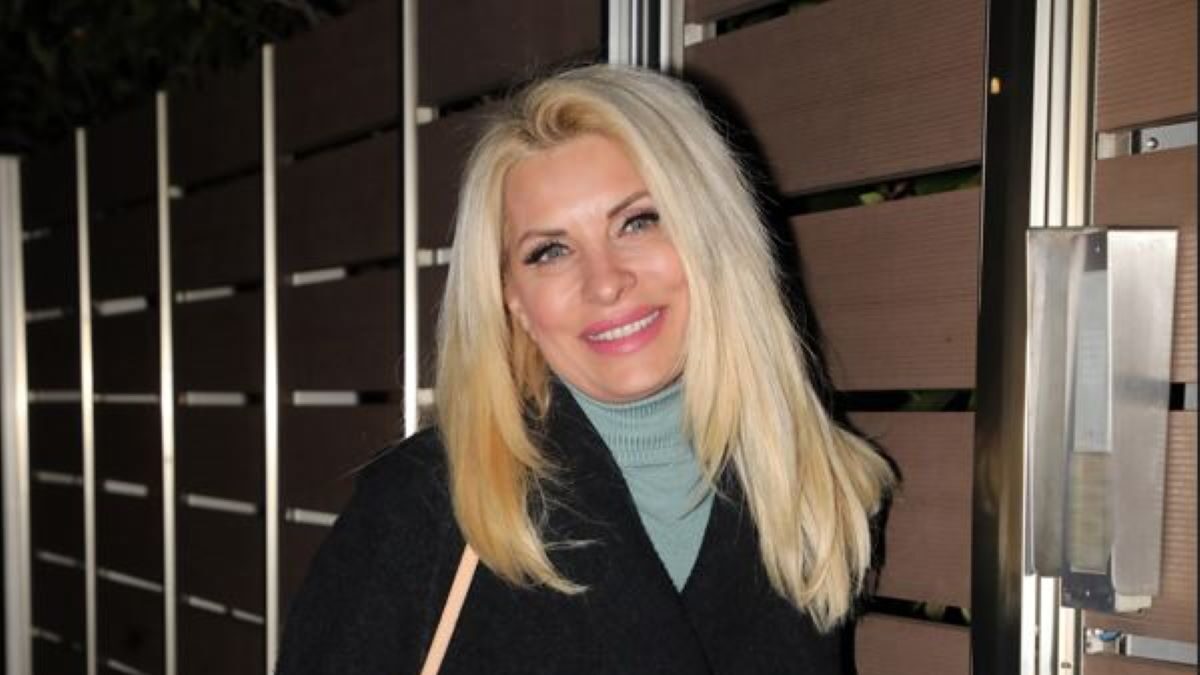 NDP Photo φωτογραφία αρχείου