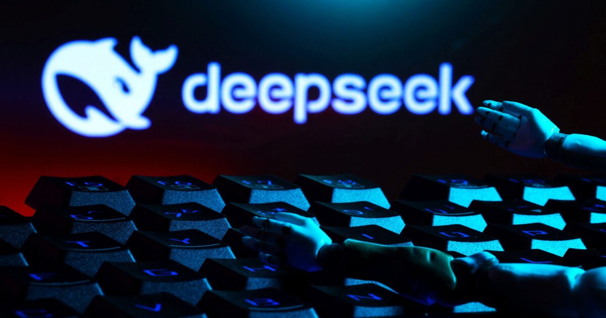 DEEPSEEK: Cheap and with open source Chinese AI who shattered Wall Street and made the US lose their sleep