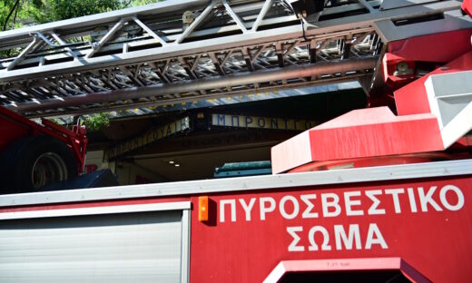 ΚΩΣΤΑΣ ΤΖΟΥΜΑΣ