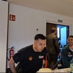 Ο Κώστας Σλούκας έσβησε τούρτα μαζί με τους συμπαίκτες του πριν το Παναθηναϊκός – Μπαρτσελόνα