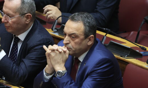 Συζήτηση στην Ολομέλεια της Βουλής και λήψη απόφασης, για το αν συντρέχει ή μη περίπτωση αναστολής κρατικής χρηματοδότησης και οικονομικής ενίσχυσης του κόμματος "ΣΠΑΡΤΙΑΤΕΣ", κατόπιν της υποβολής γνώμης από την Ειδική Μόνιμη Επιτροπή Κοινοβουλευτικής Δεοντολογίας, Τετάρτη 15 Ιανουαρίου 2025. 
(ΓΙΩΡΓΟΣ ΚΟΝΤΑΡΙΝΗΣ