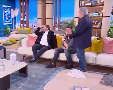 Στράτος Τζώρτζογλου σε Ανδρέα Μικρούτσικο: «Γεια σου Θάνο» – «Ανδρέας ρε, μακάρι να ήμουν ο Θάνος»