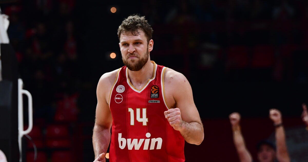 Sasha Vezenkov for his injury: “I think I’ll be 100% ready for the first official game”