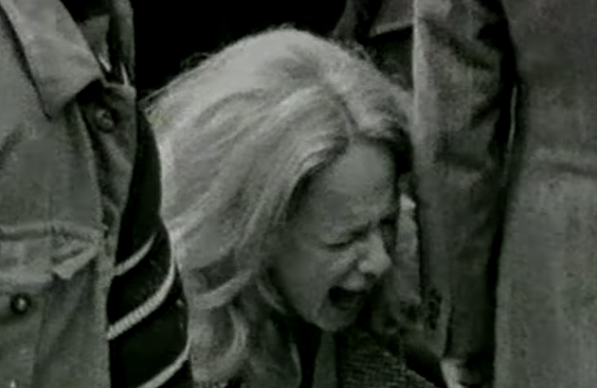 Αλίκη Βουγιουκλάκη: Ο σπαραγμός της που συγκλόνισε στην κηδεία του Φιλοποίμενα Φίνου πριν 48 χρόνια