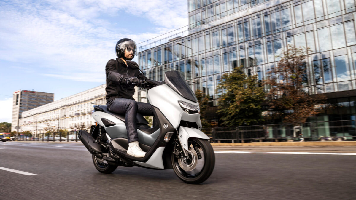 Yamaha ΝΜΑΧ 125 EU5