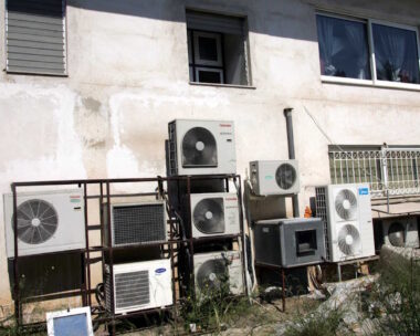 Από εδώ μπήκαν στην τράπεζα οι διαρρήκτες - (ΦΩΤΟ ΑΠΕ ΜΠΕ)