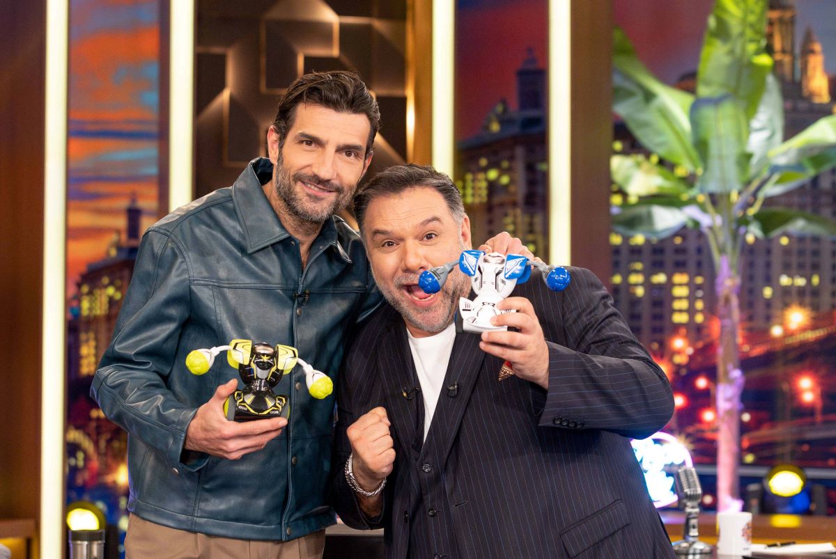 «The 2Night Show»: Νίκος Κουρής και Ελεονώρα Ζουγανέλη καλεσμένοι του Γρηγόρη Αρναούτογλου