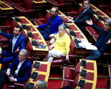 Συζήτηση στην Ολομέλεια της Βουλής