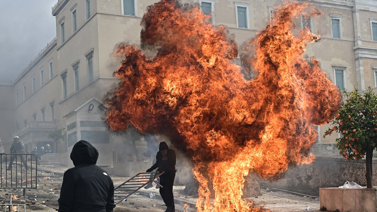 Επεισόδια στο Σύνταγμα