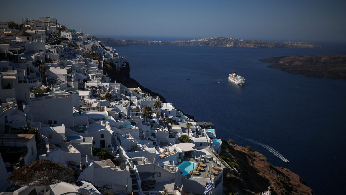 REUTERS