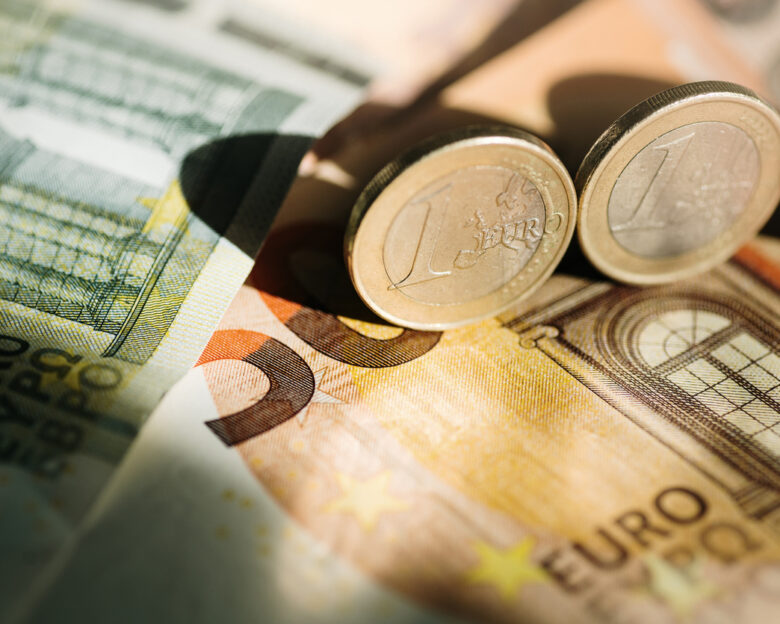 Τα «νέα» από την Σίντρα, δείχνουν μια «ανησυχητική ισχύ» για το ευρώ