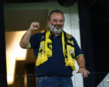 Χαρούμενος ο Μάριος Ηλιόπουλος για τη νίκη και την εμφάνιση της ΑΕΚ