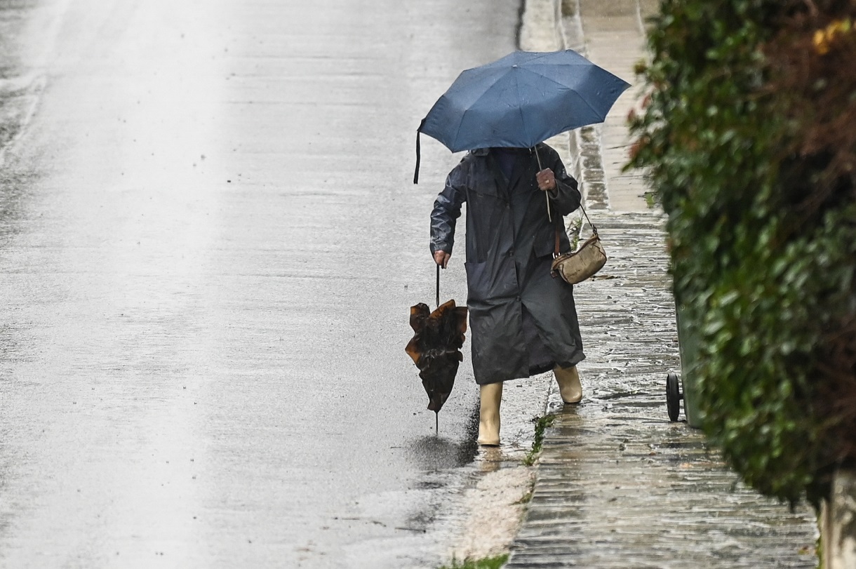 Έντονη βροχόπτωση στον Διόνυσο