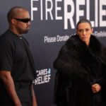 Ο Κάνιε Γουέστ και η Μπιάνκα Σενσόρι στα Grammy τον Φεβρουάριο του 2025 - REUTERS
