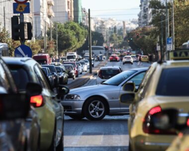 κίνηση στους δρόμους