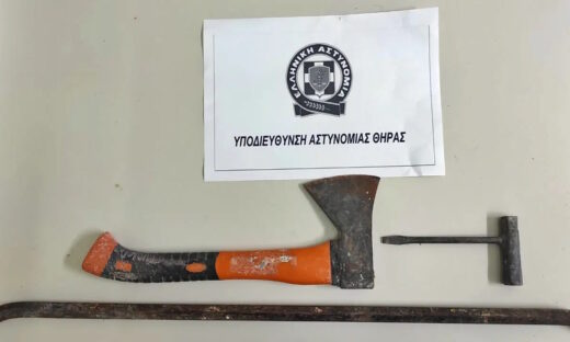 Σαντορίνη: Συνελήφθη 59χρονος για απόπειρα κλοπής – Προσπάθησε να παραβιάσει λεωφορείο