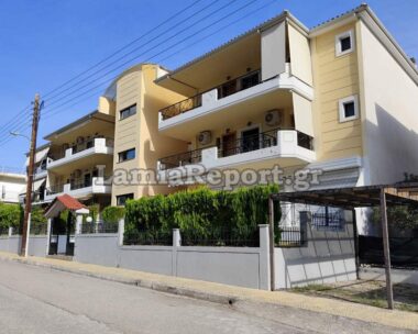 Το σπίτι 84χρονης στα Καμένα Βούρλα όπου βρέθηκε νεκρή