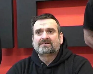 Λάρισα: «Ο 60χρονος ήθελε να μας προκαλέσει να τον πυροβολήσουμε» λέει ο διαπραγματευτής της ΕΛΑΣ