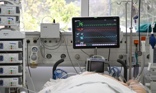 Μονάδα εντατικής θεραπείας νοσοκομείου της Αθήνας