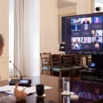 Ο Κυριάκος Μητσοτάκης μιλά στη σύνοδο του ΕΛΚ