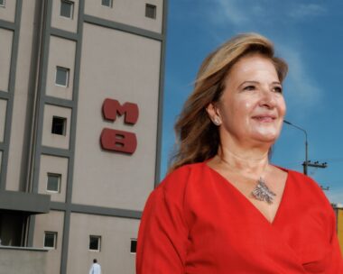 Νάντια Ουζουνοπούλου