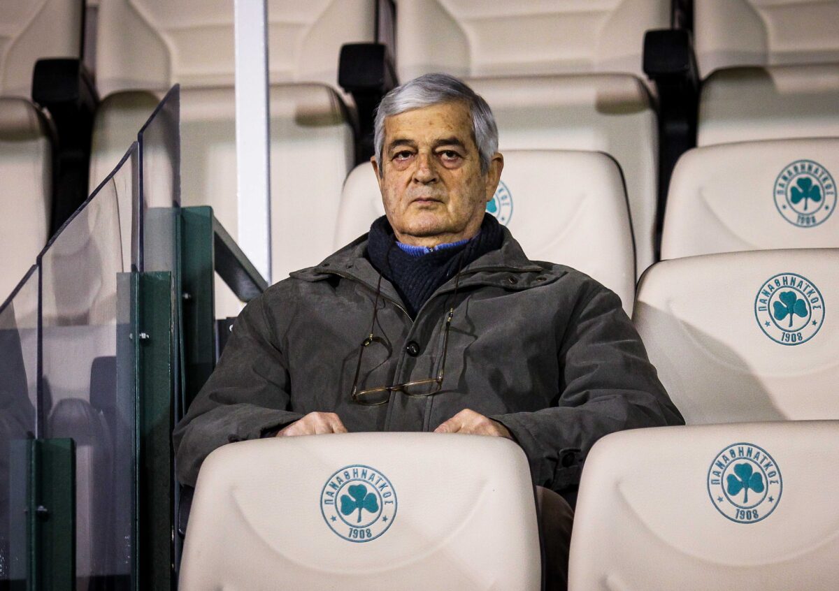 Τάκης Οικονομόπουλος