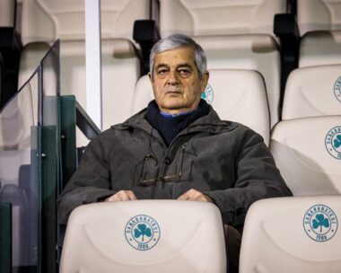 Τάκης Οικονομόπουλος