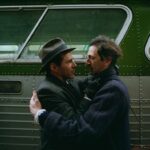 Ο Alessandro Nivola και ο Adrien Brody σε σκηνή από την ταινία The Brutalist