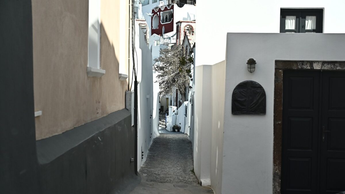 (ΚΩΣΤΑΣ ΤΖΟΥΜΑΣ