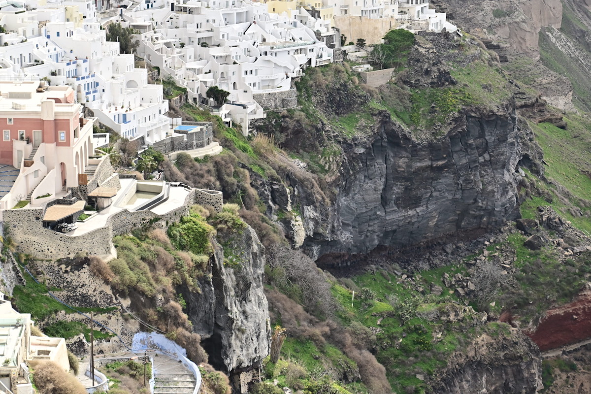 ΚΩΣΤΑΣ ΤΖΟΥΜΑΣ