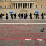 Άνδρες των ΜΑΤ στο φοιτητικό συλλαλητήριο για τα Τέμπη  ΤΑΤΙΑΝΑ ΜΠΟΛΑΡΗ EUROKINISSI