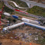 Τι «απαντά» η κυβέρνηση για το πόρισμα για τα Τέμπη