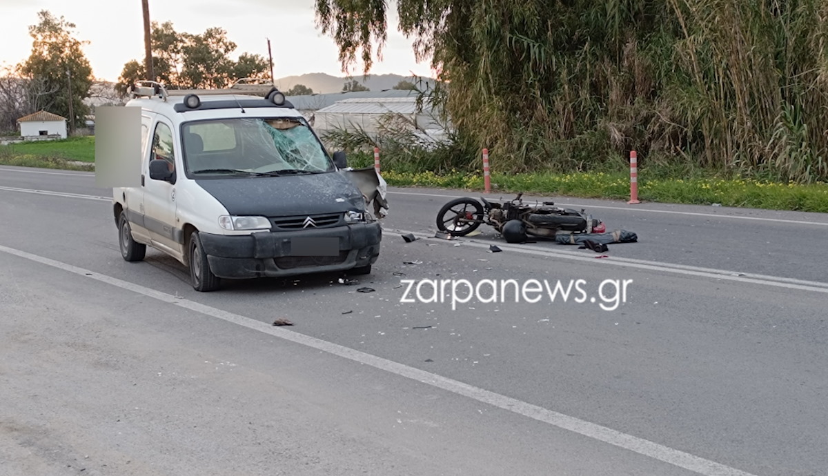 Χανιά: Σφοδρό τροχαίο με μικρό βαν και μοτοσικλέτα – Τραυματίας ο οδηγός της μηχανής