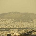 Η αφρικανική σκόνη σχεδόν «εξαφάνισε» την Αθήνα