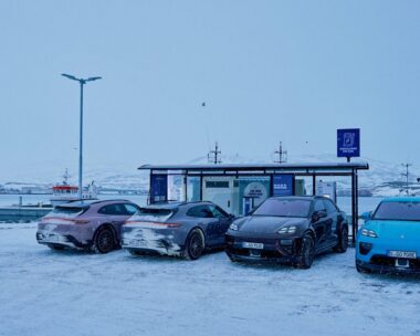 AWD Macan Taycan και Cross Turismo