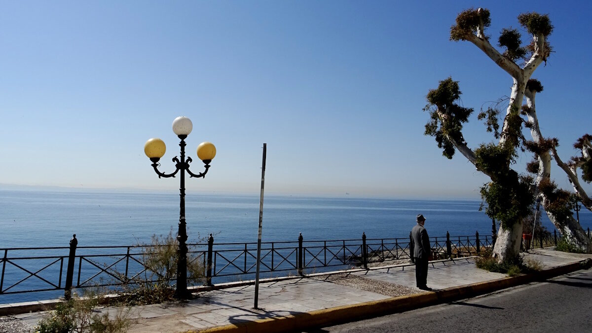 Η Ακτή Θεμιστοκλέους στον Πειραιά