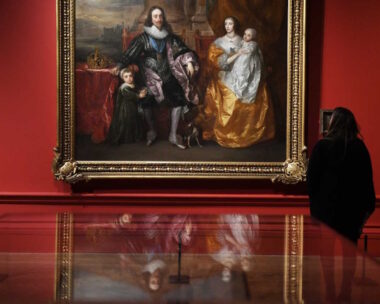 Πίνακας με τίτλο «Charles I with Henrietta Maria and Prince Charles and Princess Mary» του Anthony van Dyck εκτίθεται στη Βασιλική Ακαδημία Τεχνών στο Λονδίνο