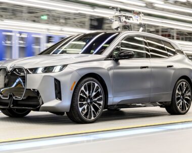 BMW iX