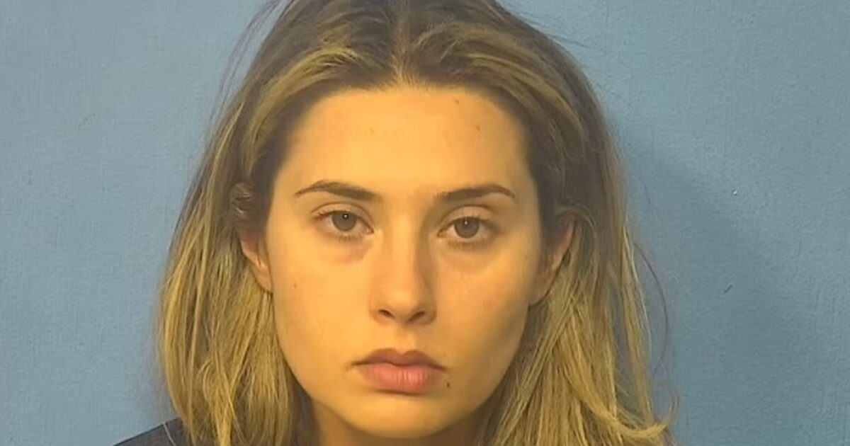 USA: 30 -year -old teacher arrested for her 15 -year -old student sexual harassment