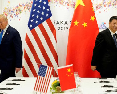 Ο Πρόεδρος των ΗΠΑ, Donald Trump και ο Κινέζος Πρόεδρος, Xi Jinping στη διάρκεια συνόδου της G20